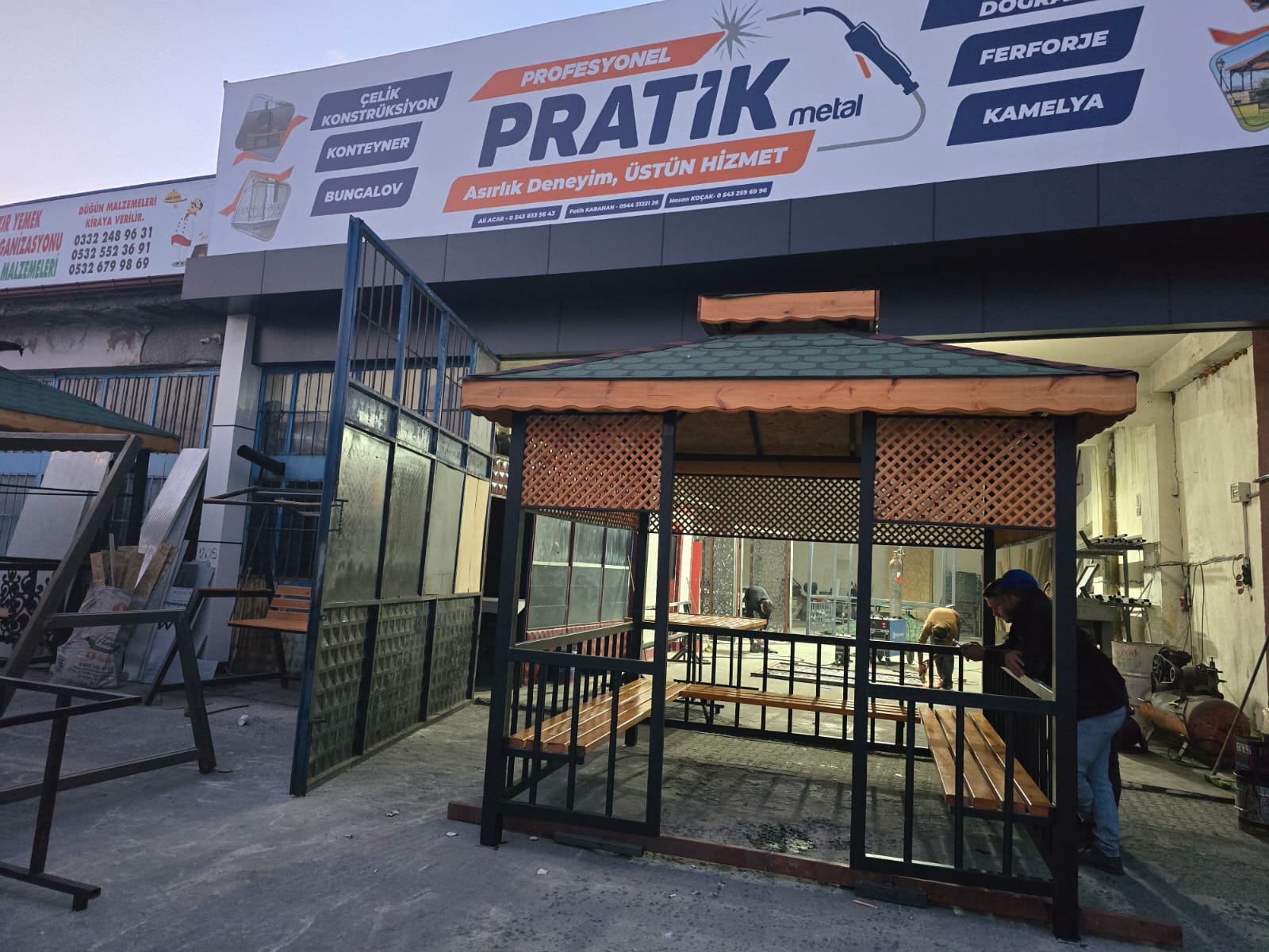 Pratik Park üretimi geniş kamelya